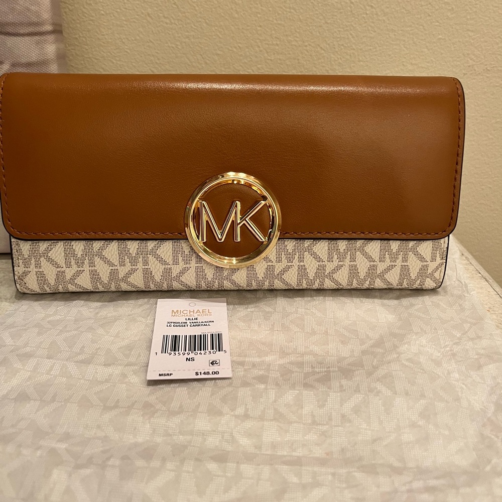 Michael Kors wallet